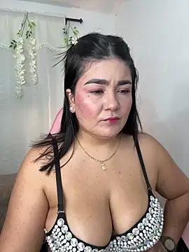 karla hotgirl online show from 8, 5, 2026