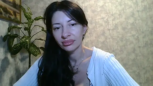 Snapshot of LissaBlossom chatting on 4, 7, 2026 LissaBlossom online show from 4, 7, 2026