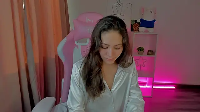 Snapshot of Bellalovesss chatting on 19, 2, 2025 Bellalovesss online show from 19, 2, 2025