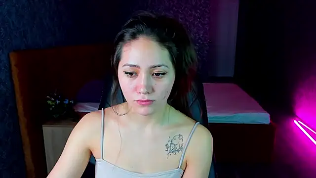 Snapshot of Bellalovesss chatting on 17, 1, 2025 Bellalovesss online show from 17, 1, 2025