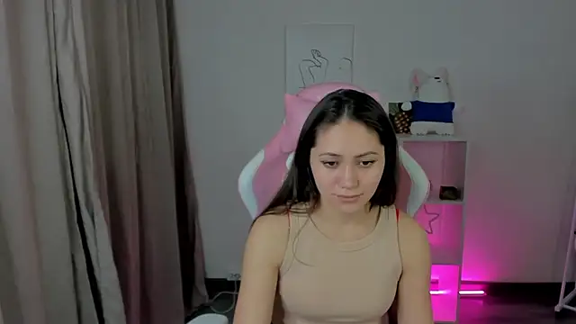 Snapshot of Bellalovesss chatting on 17, 2, 2025 Bellalovesss online show from 17, 2, 2025