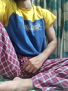 TOPMOON001 online show from 25, 3, 2026