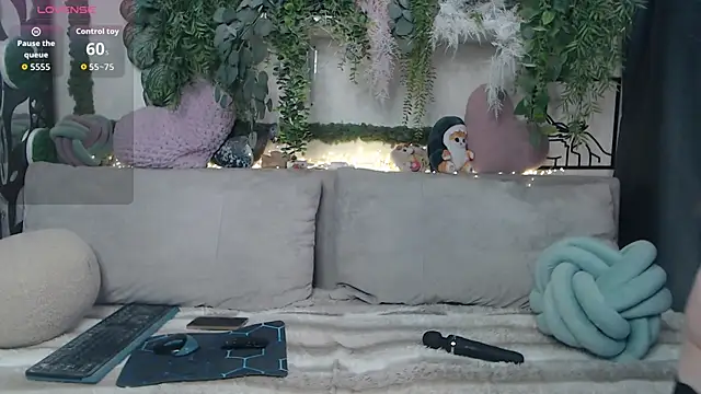 scyrim2 online show from 4, 3, 2026