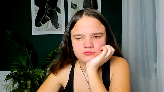 Snapshot of AdeleCruz chatting on 20, 2, 2026 AdeleCruz online show from 20, 2, 2026