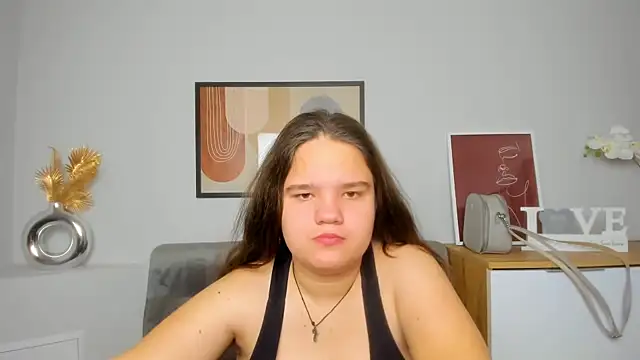 AdeleCruz online show from 26, 2, 2025