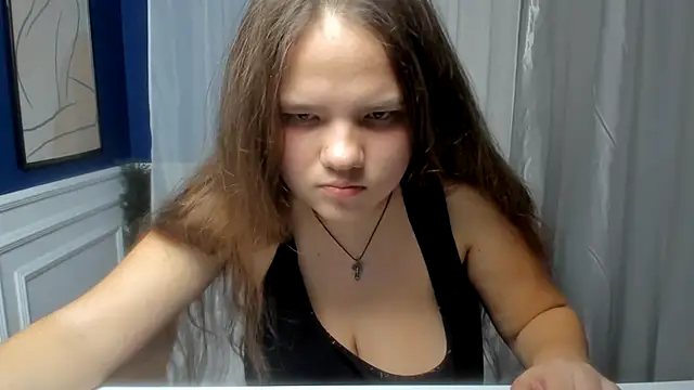 Snapshot of AdeleCruz chatting on 18, 3, 2026 AdeleCruz online show from 18, 3, 2026