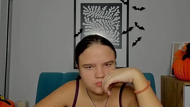 AdeleCruz online show from 1, 11, 2025