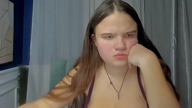 Snapshot of AdeleCruz chatting on 11, 2, 2026 AdeleCruz online show from 11, 2, 2026