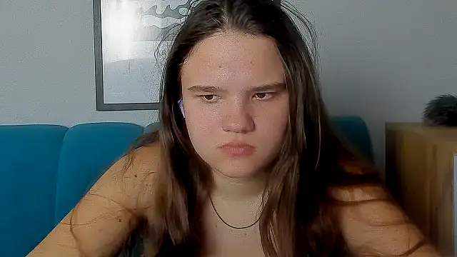 Snapshot of AdeleCruz chatting on 10, 3, 2026 AdeleCruz online show from 10, 3, 2026