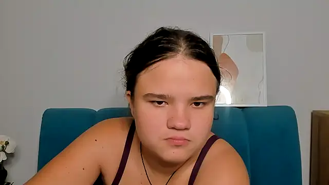 AdeleCruz online show from 2, 10, 2025