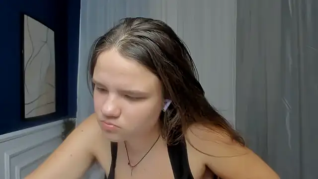 Snapshot of AdeleCruz chatting on 20, 3, 2026 AdeleCruz online show from 20, 3, 2026