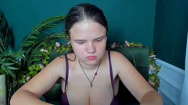 Snapshot of AdeleCruz chatting on 29, 3, 2026 AdeleCruz online show from 29, 3, 2026