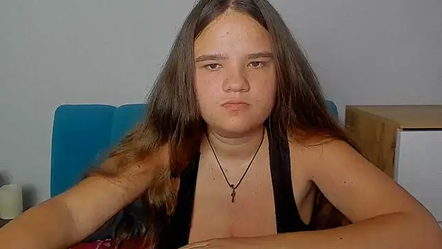 AdeleCruz online show from 17, 6, 2026