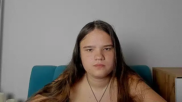 AdeleCruz online show from 10, 6, 2026