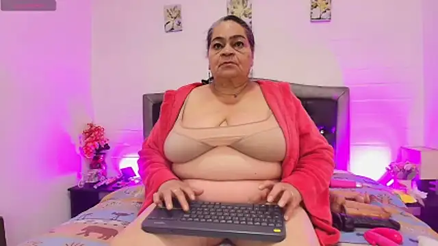 VickyBoobss online show from 29, 5, 2026