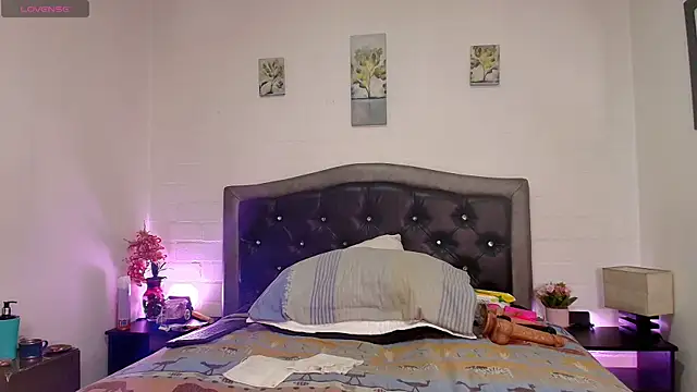 VickyBoobss online show from 7, 5, 2026