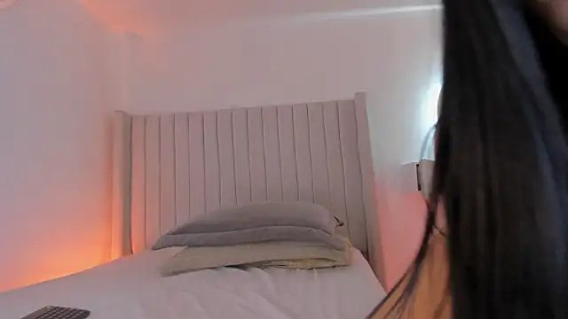 Karla Hudsson online show from 26, 3, 2026