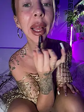 CheekyChels online show from 4, 6, 2026
