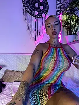 CheekyChels online show from 2, 10, 2025