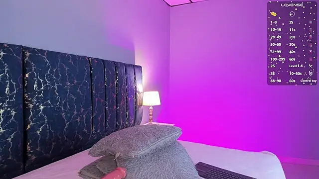 kathy bakerr online show from 28, 9, 2025