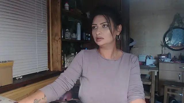 rosse26830 online show from 23, 9, 2025