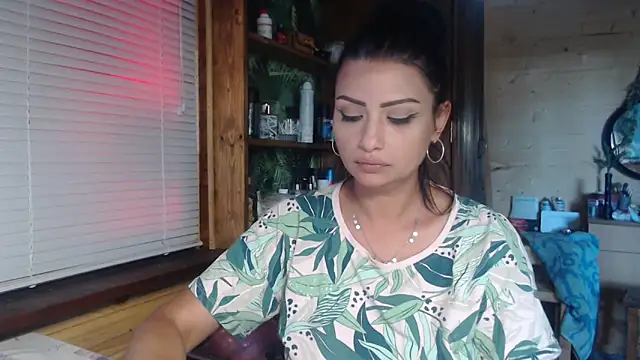 rosse26830 online show from 22, 9, 2025