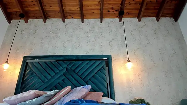 Marttina Ruiz online show from 19, 3, 2025