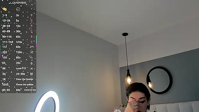 chelsea bolton  online show from 23, 3, 2026