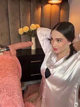 Snapshot of chelsea_bolton_ chatting on 2, 10, 2025 chelsea bolton online show from 2, 10, 2025