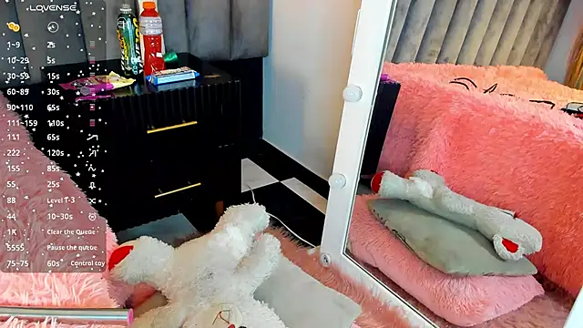 chelsea bolton  online show from 2, 12, 2025