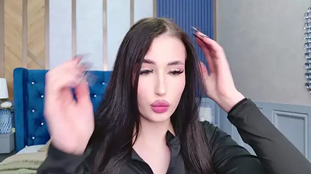 EmmaLawrens online show from 19, 3, 2025