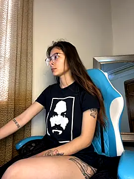 Snapshot of Aleska_Miami chatting on 2, 10, 2025 Aleska Miami online show from 2, 10, 2025