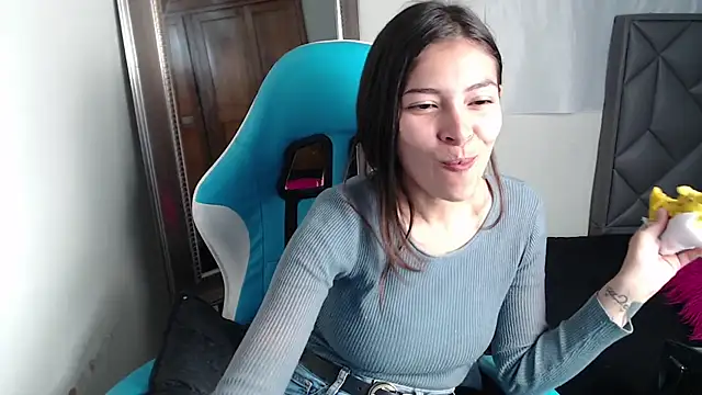 Snapshot of Aleska_Miami chatting on 16, 9, 2025 Aleska Miami online show from 16, 9, 2025