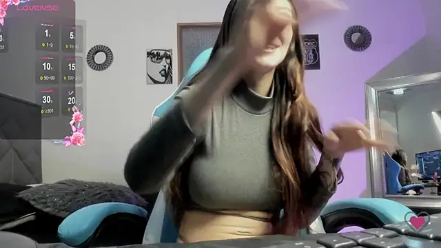 Snapshot of Aleska_Miami chatting on 9, 1, 2025 Aleska Miami online show from 9, 1, 2025