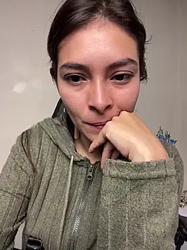 Snapshot of Aleska_Miami chatting on 24, 4, 2026 Aleska Miami online show from 24, 4, 2026
