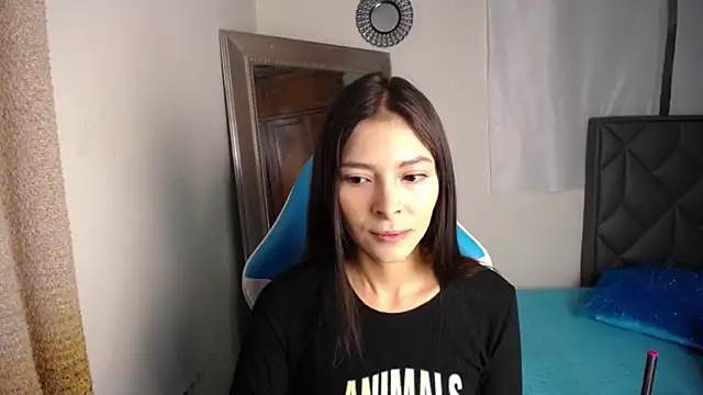 Snapshot of Aleska_Miami chatting on 20, 10, 2025 Aleska Miami online show from 20, 10, 2025