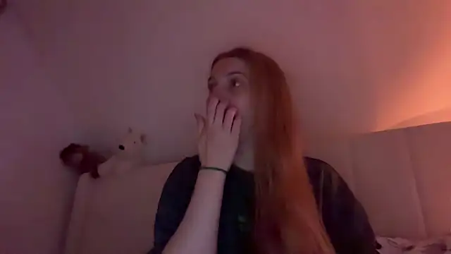 Ella-82 online show from 4, 10, 2025