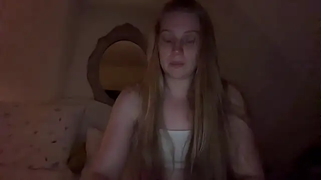Ella-82 online show from 24, 6, 2026