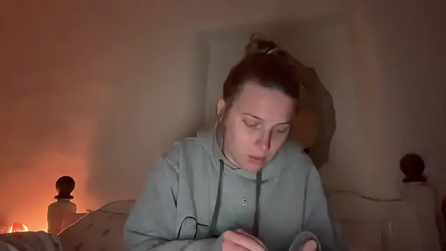 Ella-82 online show from 1, 6, 2026