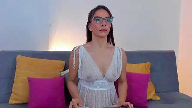 KarenSims online show from 23, 3, 2026