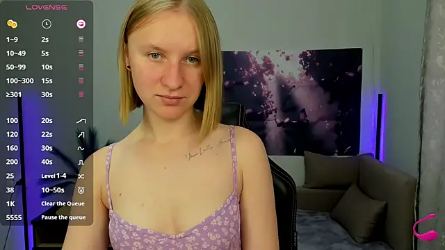 BeautyBlondy online show from 25, 10, 2025