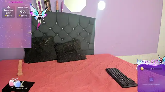 Snapshot of naomii_0 chatting on 11, 3, 2025 naomii 0 online show from 11, 3, 2025