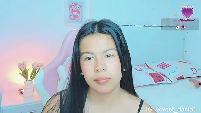 sweet dania  online show from 13, 9, 2025