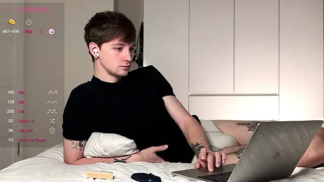 Calvin Polanski online show from 12, 2, 2026