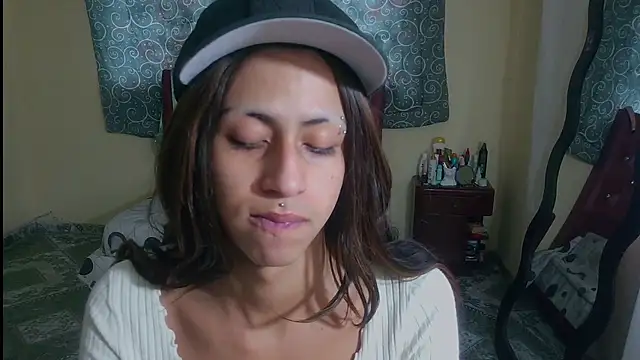 boysLittle online show from 21, 5, 2026