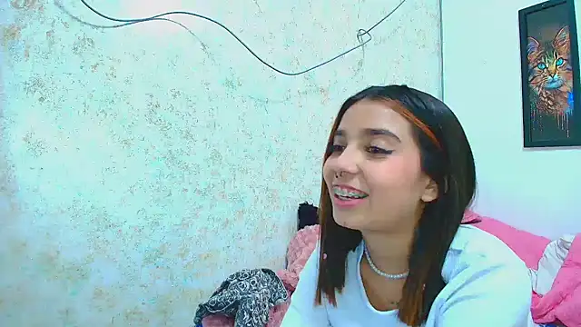 Rousse violett online show from 20, 3, 2025