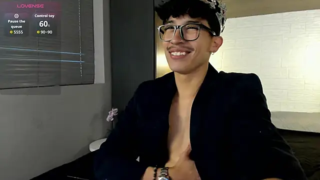 tim  fox online show from 4, 10, 2025