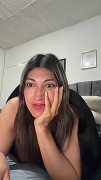 LunaBeya online show from 18, 2, 2026