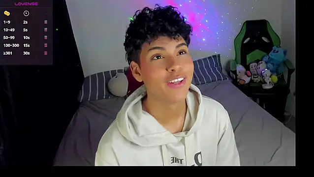 Snapshot of dani_angels__ chatting on 8, 2, 2025 dani angels online show from 8, 2, 2025