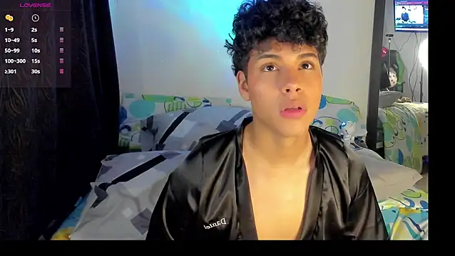 Snapshot of dani_angels__ chatting on 15, 2, 2025 dani angels online show from 15, 2, 2025